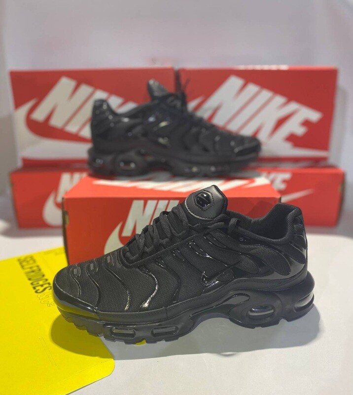 Nike TN Air Max Plus Triple Black Shoe Rep Trainers Sale UK