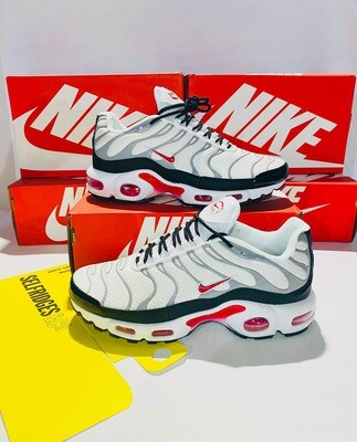 Mans Man Men's Boys Rep Reps Replica Airmax TNS TN Fake Cheap First Copy Shoe Sneaker Shoes Running Sports Runners Sale Retro Trainers Amax White Vapormax

