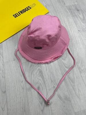 Jacquemus Women Bucket Hat String Replica Cotton Women's Luxury Fake Hats Reps Logo Plaque Adjustable Cheap Boonie Ladies Caps First Copy Rep Pink Sale UK Jacquemus Women Bucket Hat String Replica Cotton Women's Luxury Fake Hats Reps Logo Plaque Adjustable Cheap Boonie Ladies Caps First Copy Rep Pink Sale UK