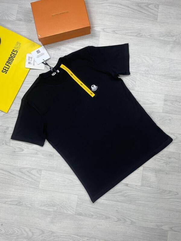 Moncler X Palm Angels Yellow Striped Logo T-shirt Moncler X Palm Men's Women's Designer Black Tshirt Fake Rep Sale UK Men Women First Copy Luxury Replica T-shirt Man Woman Cheap Price Tee Shirts 1st Copies Fakes Tshirts 1:1 PA Reps Brand Logo T-shirts 1 to 1 T Shirt AAA Duplicate