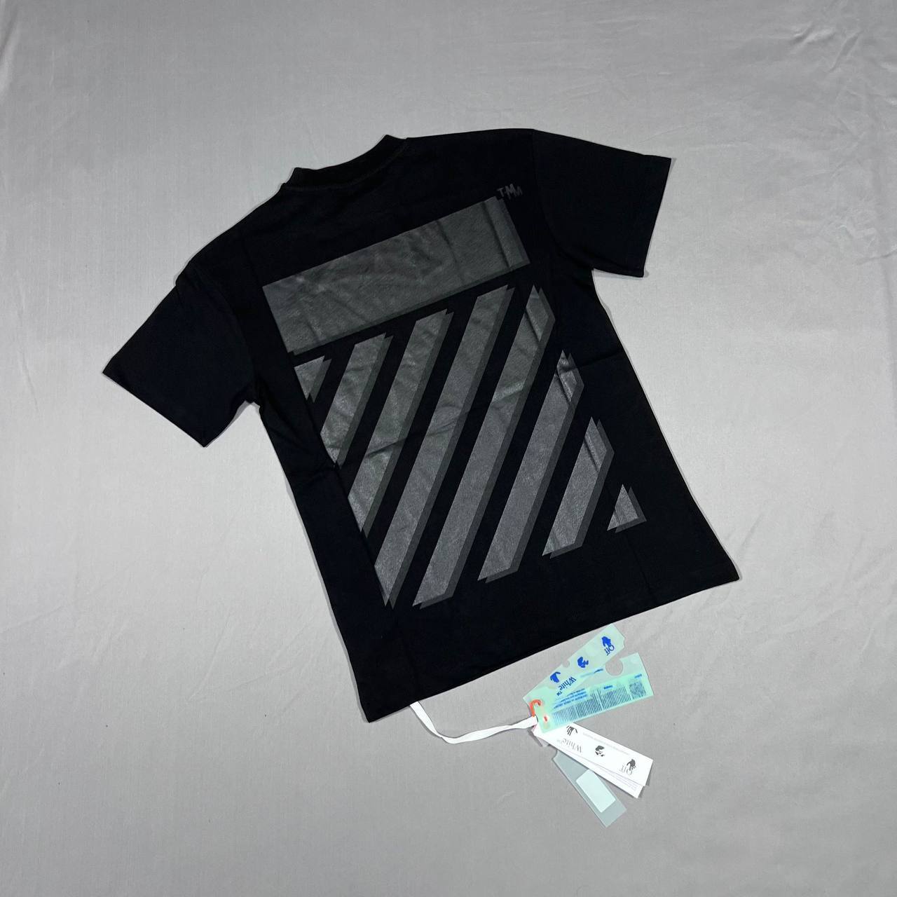 Off-White Men's Women's Tshirts Replica Cotton T-shirts Faded Effect First Copy Logo Tshirt Off White Rubber Diagonal Stripes T Shirts Men Women Diag Slim Rep T-shirt Black Reps Tee Shirt Fake Sale UK