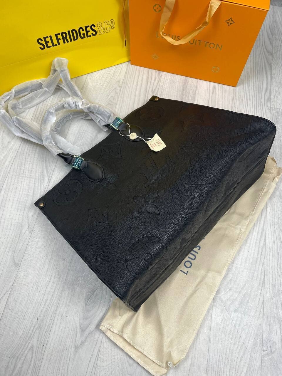 Louis Vuitton Women Fake Designer Empriente Black Tote Bag Sale UK Woman First Copy Replica Handbags Ladies Cheap Price Totebag Women's On The Go Luxury Bags 1st Copies Rep Leather Purse Fakes Reps 1:1 LV Brand Logo Duplicate AAA