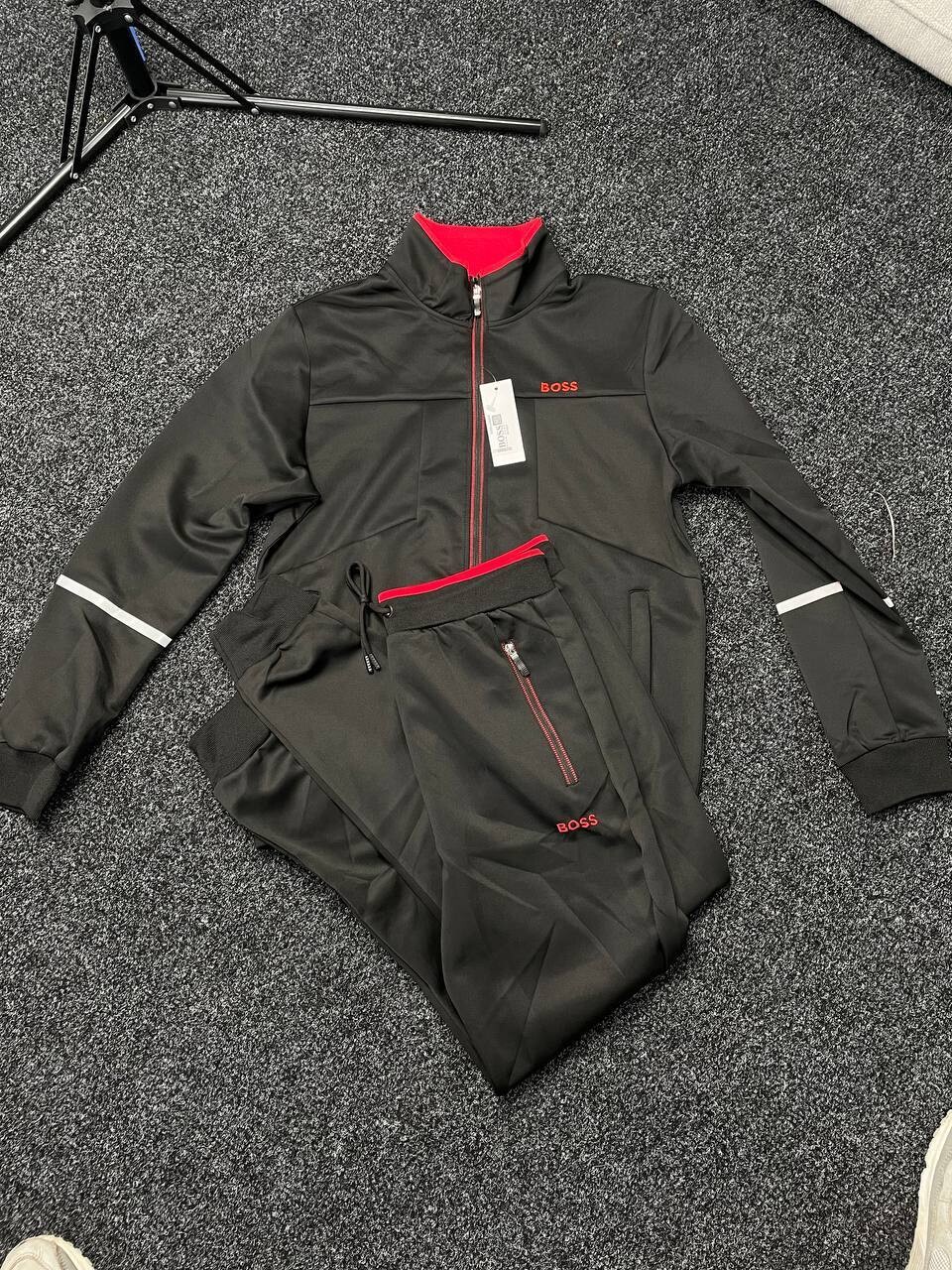 Boss Trouser Cheaper Hooded Track Suits Zip-Up Trousers
Cotton-Blend Suit Jackets Hoodies Hoody Hoodie Fake Cheap Rep Men’s Reps Womens Mens Women's First Copy Logo Best Tracksuit Sweatshirt Hooded Pants Pullover Black
