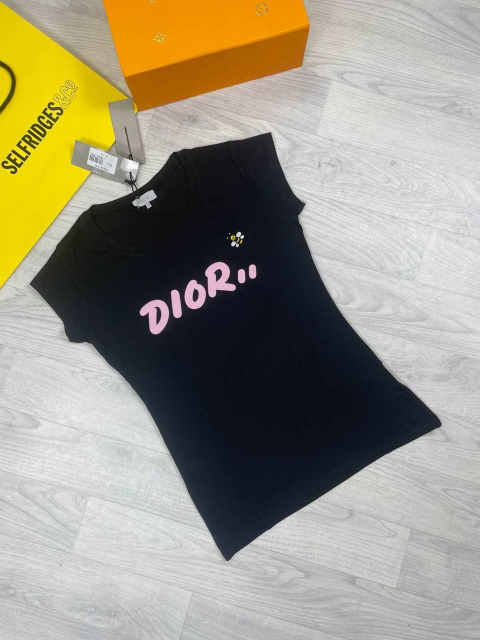 Dior Kids Kis's Cotton Women Drops Replica First Copy White Shirt Fake Supreme Cheap Womens Mens Rep Shirts Stylish T-Shirts Women's Lady Discount For Sale Uk S-Xxl
Slim Fit Tshirt Outer Wear Summer Spring Tshirts Tee Cheaper
Good Stuff Men's Man Man's Mans Girls Boys Gents Fitted Stretch Unique Graffiti Quality Plain Printed Print Logo Design Farfetch Short Sleeves Best Graphic Fabric Real
