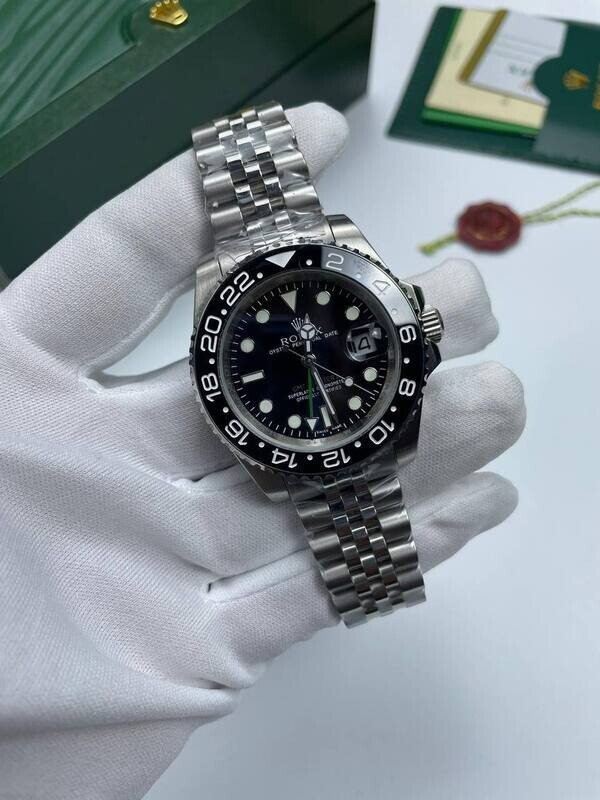 Rolex GMT Master II Black Dial and Bezel Watch Men's Rolex GMT Master II Black Dial and Bezel Watch Men's