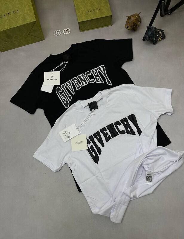 Givenchy T-shirts Cotton Tshirt Replica Sale UK Black White