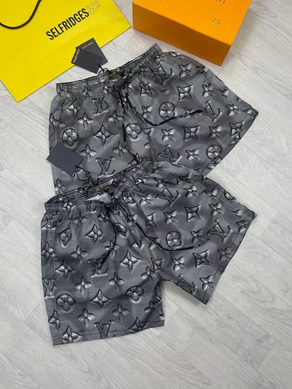 Louis Vuitton Men's Designers LV Grey Shorts AAA Replica Sale UK Man Woman First Copy Swimming Short Reps Men Women Cheap Price Swim Pants Unisex Rep Cargo Joggers 1st Copies 1:1 Jogger Pant Fake Brand Logo Fakes Luxury Duplicate