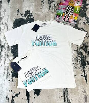 Louis Vuitton Men's Women's Designer White T-shirt Reps AAA Sale UK Men Women First Copy Rep T-shirts Man Woman Cheap Price Fake Replica Tee Shirt 1st Copies Fakes LV Brand Logo Luxury T Shirts 1:1 Unisex Tshirt Duplicate Tshirts Original 
