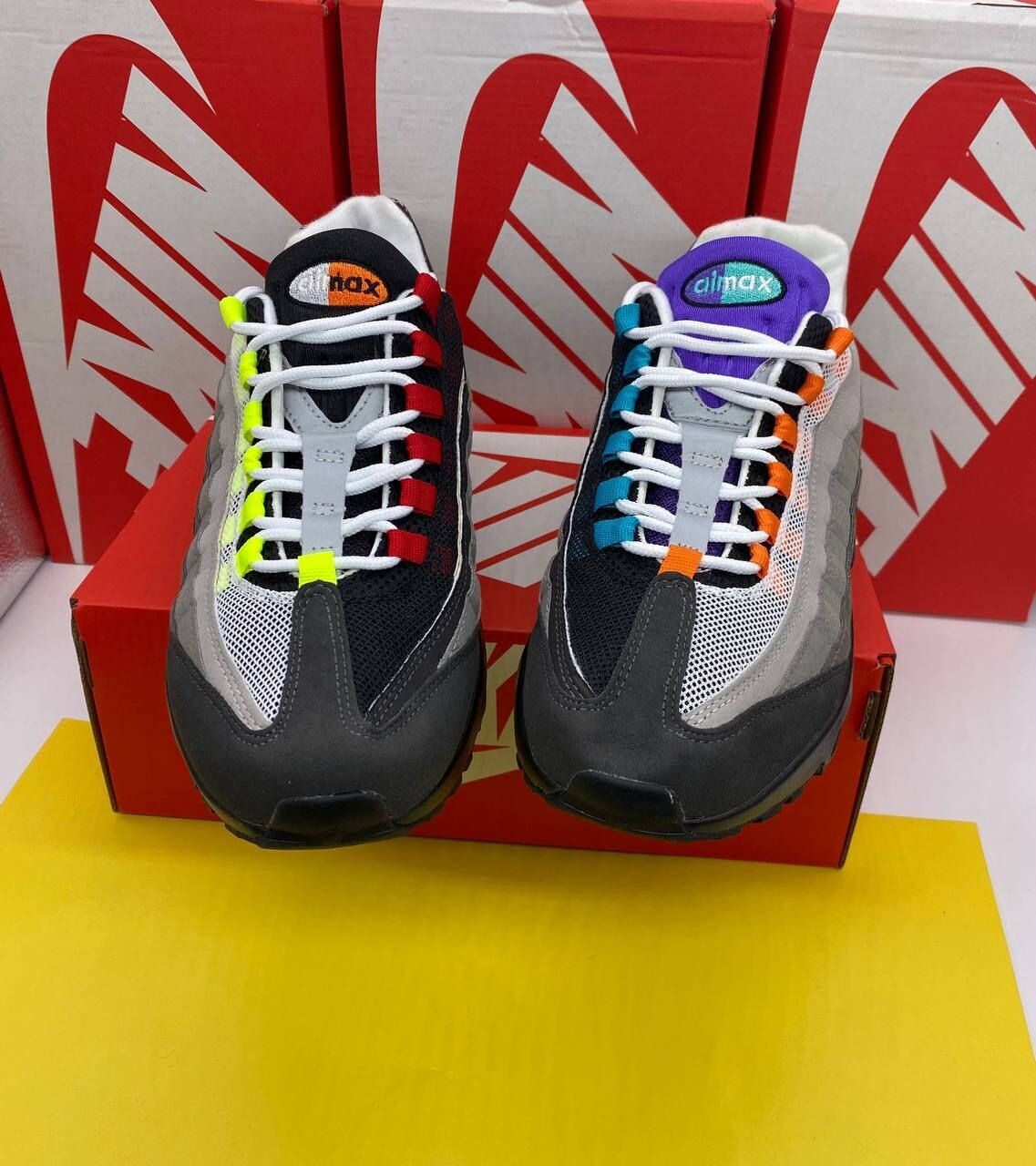 Nike Men's Trainers Trainer 95s 95's 1:1 Black Volt Safety	Nikes Air Max 95 Men Mens Rep Replica Shoes Fake Man Mans Duplicate Sneakers Copy Cheap Sneaker Sale UK Reps MAX.95 Air.Max 810375-078 Orange What the (GS) GS QS 