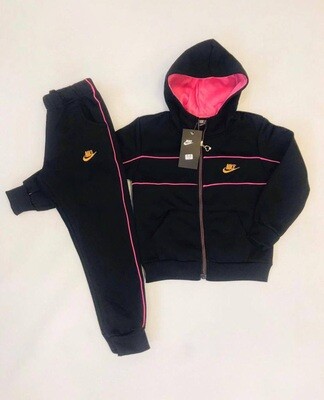 Nike Kid's Girls Tracksuit in 3 Colors Nike Kid's Girls Tracksuit in 3 Colors