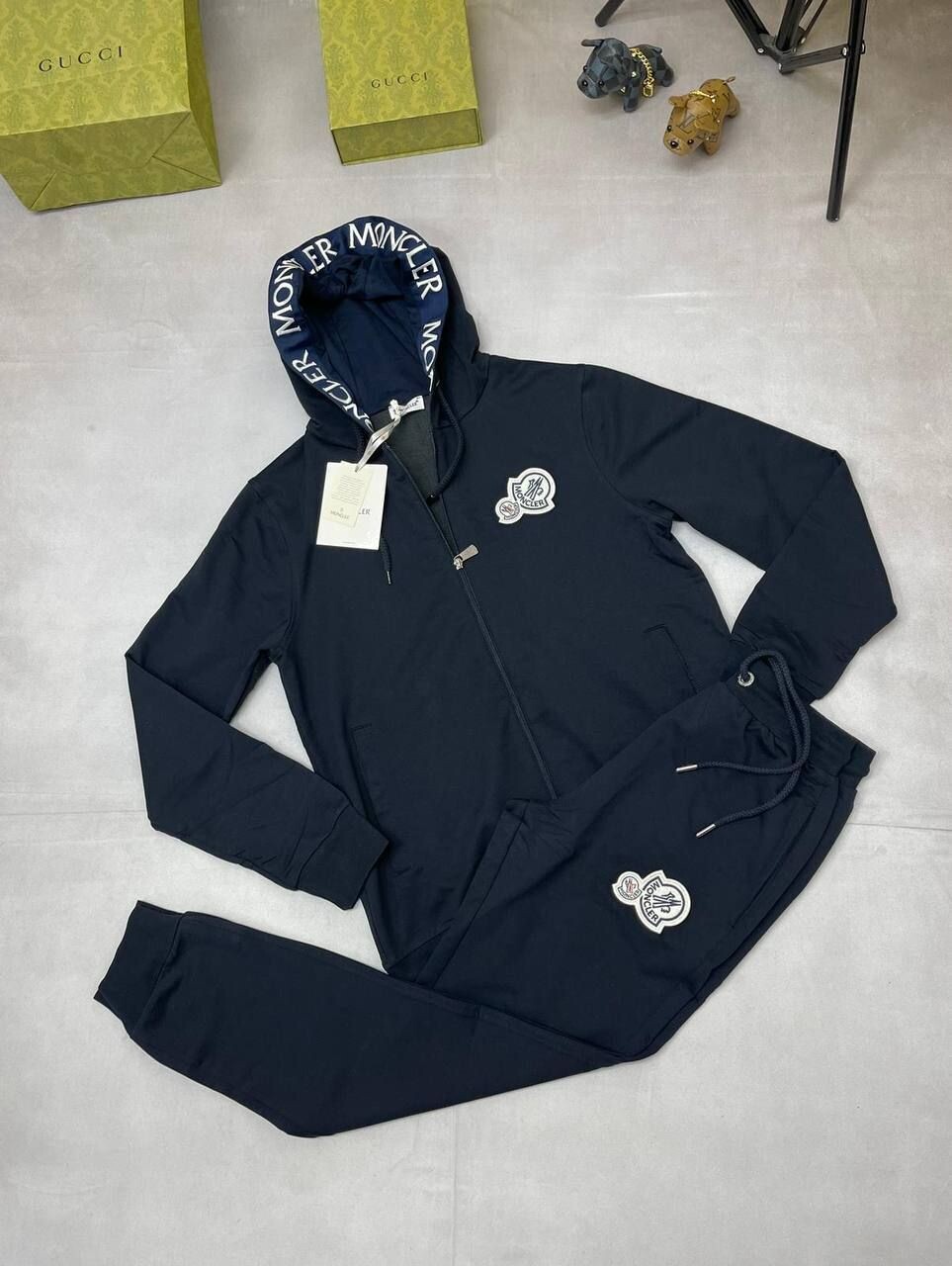 Moncler Men Women Replica Full Tracksuits Knitted Long Sleeves Men's Women's Reps Boys Girls Zip Tracksuit Set Logo Hoodie Nylon Cheap First Copy Style Sports Gym Fake Rep Black Sale UK