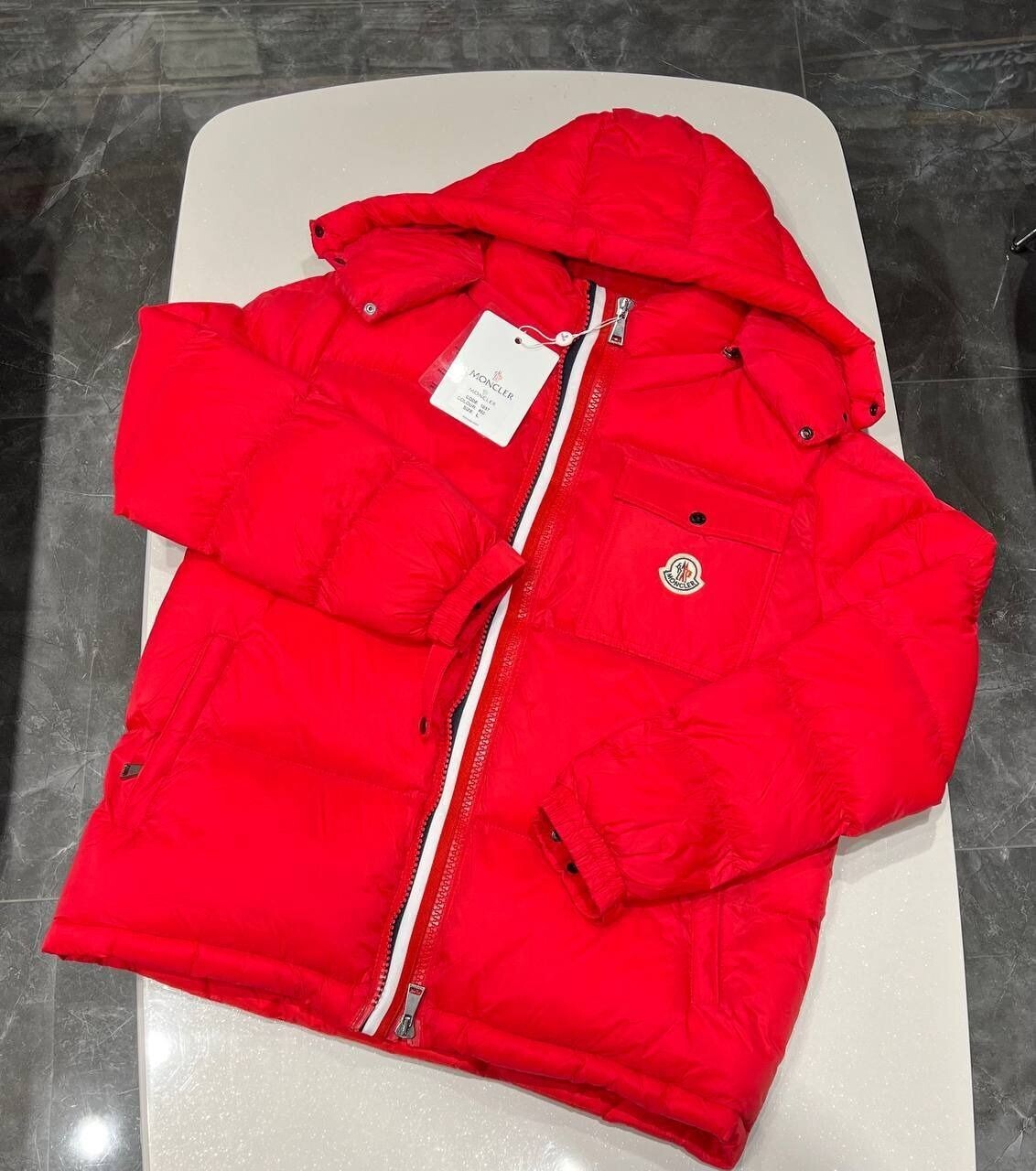 Moncler Men Women Puffer Hooded Quilted Jackets Replica Coat Flannels Men's Women's Winter Rep First Copy Long Sleeve Fake Waterproof Padded Reps Bodywarmer Zip Pocket Red Cheap Sale UK