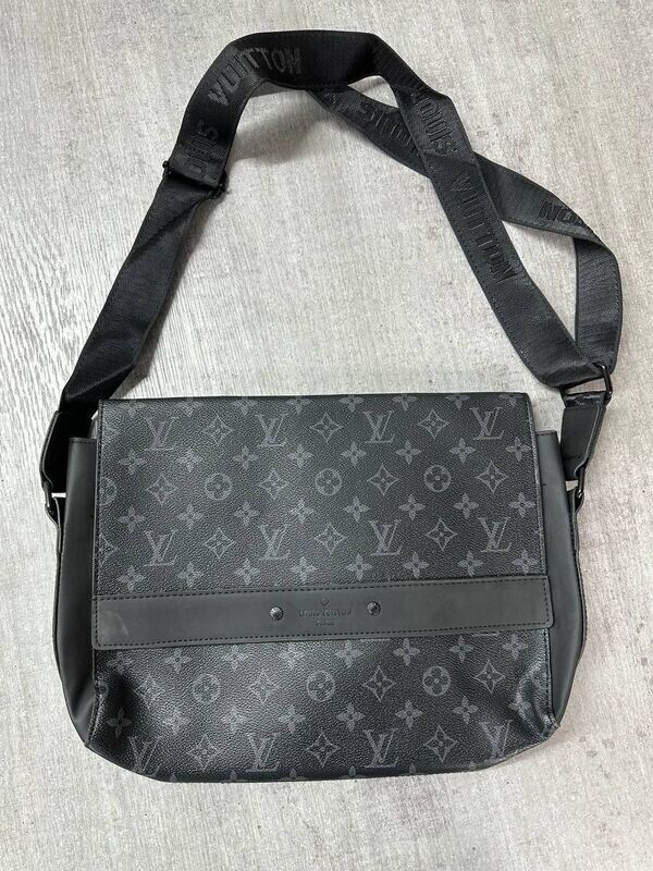 LV Black Monogram Eclipse Canvas Messenger Bag in Black Color