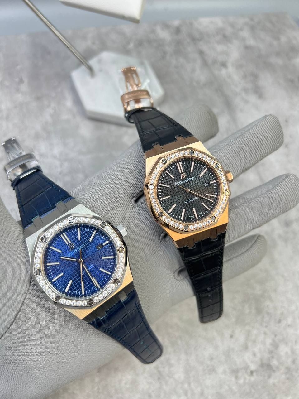 Audemars Piguet Royal Oak Selfwinding Chronograph Watch in 2 Colors