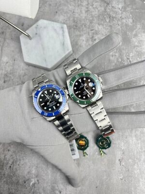 Rolex Submariner Watch in Silver Chain Strap Rolex Submariner Watch in Silver Chain Strap