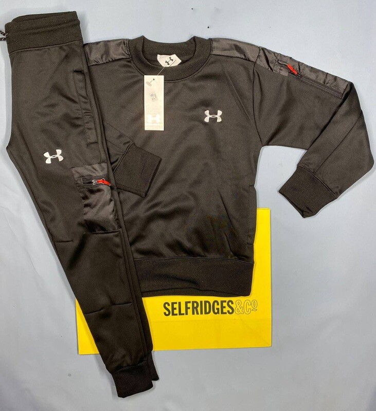 Under Armour Kids Tracksuit in 3 colors Under Armour Kids Tracksuit in 3 colors