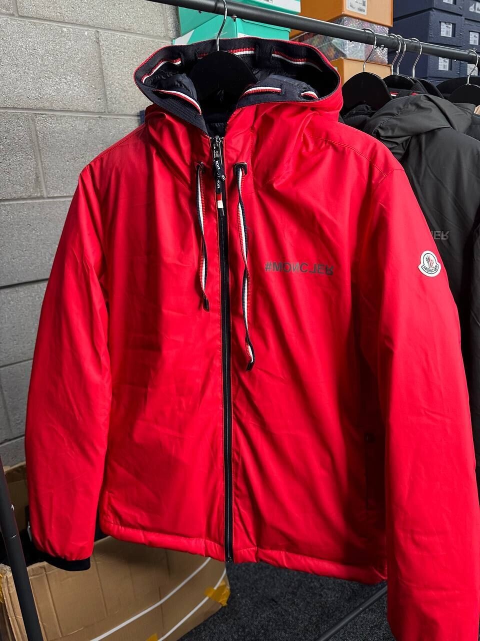 Moncler Men's Women's Puffer Hooded Jackets Replica Cashmere Flannels Fake Winter Rep Designer Waterproof Reps Men Women Bodywarmers Cheap First Copy Zip Pocket Long Sleeves Warm Coat Red Sale UK