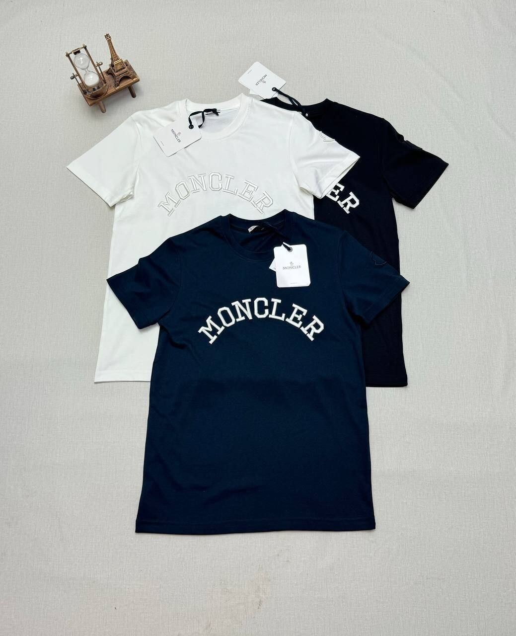 Moncler Men Women Rep T Shirts Arch Embroidered Logo Half Sleeves Men's Replica Tshirts Cotton Tshirt T-shirts Fake Women's T-shirt Reps Tee Shirt First Copy Sale Cheap UK Black Navy Blue White