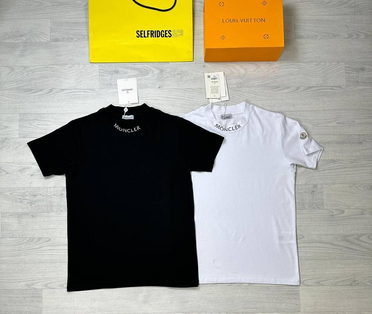Moncler Men Women Reps T-shirt Logo Print Tshirts Men's Women's Short Sleeves T Shirt Cotton Boys Girls Tshirt Rep T-shirts Cheap Fake First Copy Round Neck Replica Tee Shirts Black White Sale UK