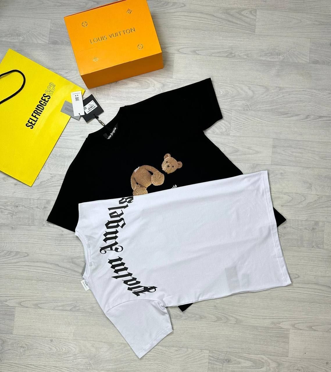 Palm Angels Men's Women's Kill The Bear Black White Tshirt Fakes Sale UK Men Women First Copy Designer Replica T-shirts Man Woman Cheap Price T Shirts 1st Copies Rep Tshirts 1:1 PA Fake Reps Brand Logo T-shirt 1 to 1 Tee Shirt AAA Duplicate