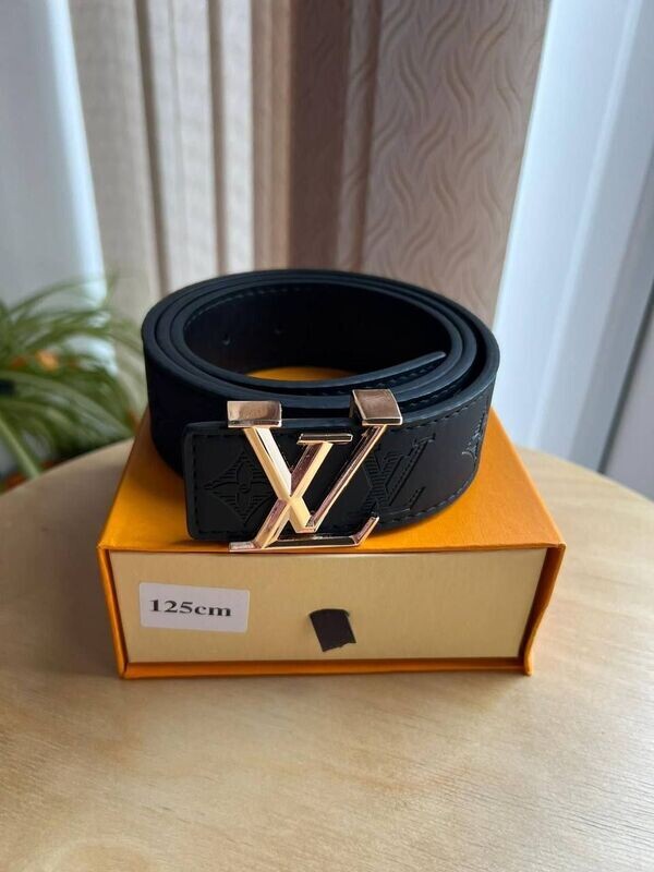 Louis Vuitton Men's Women's Designer Supreme Black Belt Rep Sale UK Men Women First Copy Cheap Price Leather Waist Belts Man Woman Fake Replica 1st Copies Reps 1:1 Luxury LV Brand Logo Original Fakes Gold Buckle 1 to 1 AAA Duplicate 