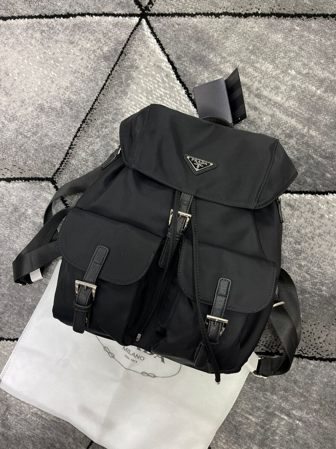 Prada Milano Re-Nylon Saffiano Black Backpack Women Replica Double Pockets Backpacks Re Nylon Women's Fake Bagpack Belt Rep Padded Straps Reps Girls Bags First Copy Spacious Bagpacks Cheap Sale UK fashion fashionable style lady ladies dh gate dhgate dh-gate trendy comfortable storage easy carry partywear casual travel