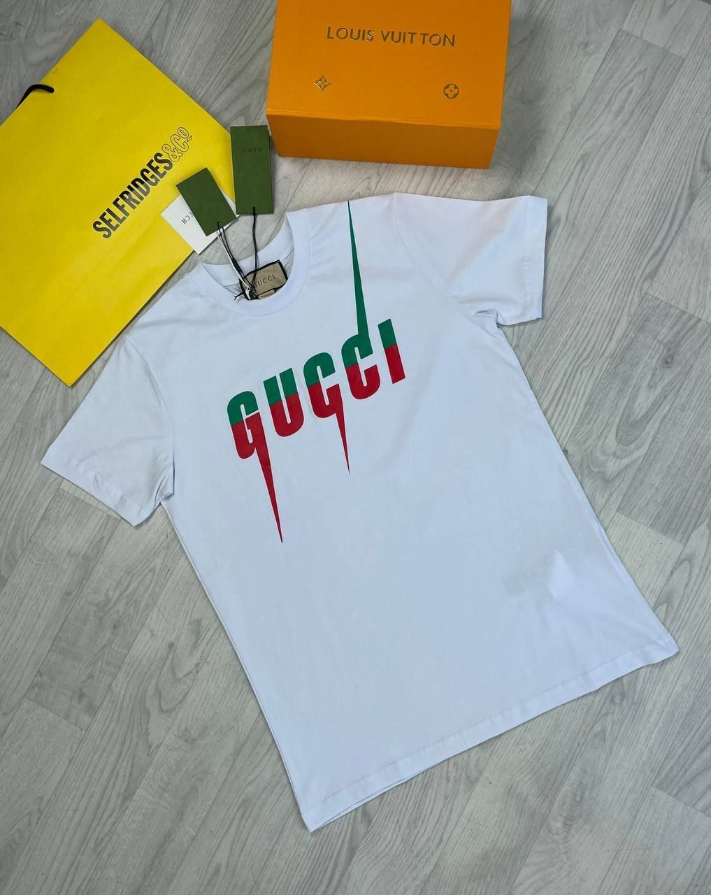 Gucci Blade T-Shirt Men Women Drops Replica First Copy White Black Shirt Fake Supreme Cheap Womens Mens Rep Shirts Stylish T-Shirts Women's Lady Discount For Sale Uk S-Xxl
Slim Fit Tshirt Outer Wear Summer Spring Tshirts Tee Cheaper
Good Stuff Men's Man Man's Mans Girls Boys Gents Fitted Stretch Unique Graffiti Quality Plain Printed Print Logo Design Farfetch Short Sleeves Best Graphic Fabric Real

