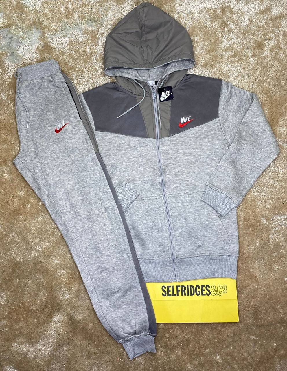 Nike Tech Fleece Tracksuit in 3 Colors