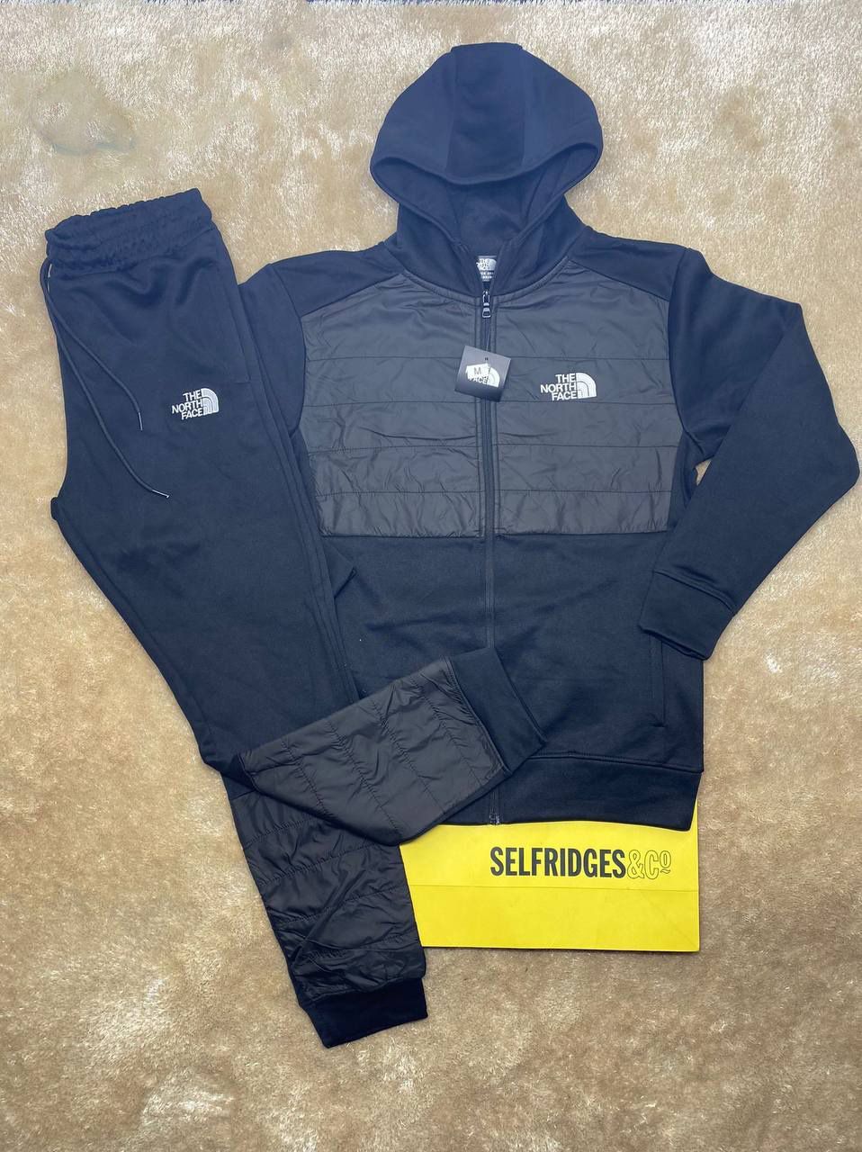 THE NORTH FACE MOUNTAIN ATHLETICS TRACKSUIT in Different Colors