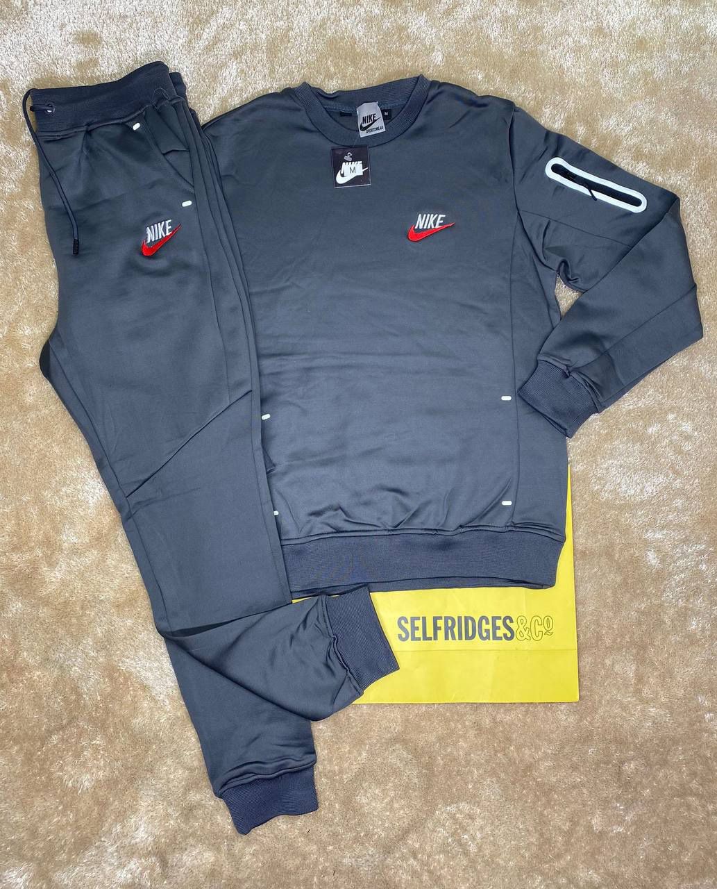Rep Replica Fake Man Mans Duplicate Track Suit Copy Cheap Suits Sale UK Reps BV2662-819 Light Grey Red White Logo Nike AAA