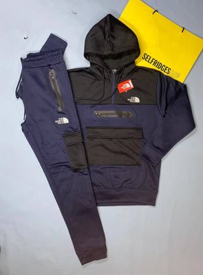 The North Face Men's Tracksuit in 2 Colors The North Face Men's Tracksuit in 2 Colors