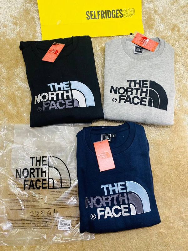 THE NORTH FACE TRACKSUIT in Different Colors