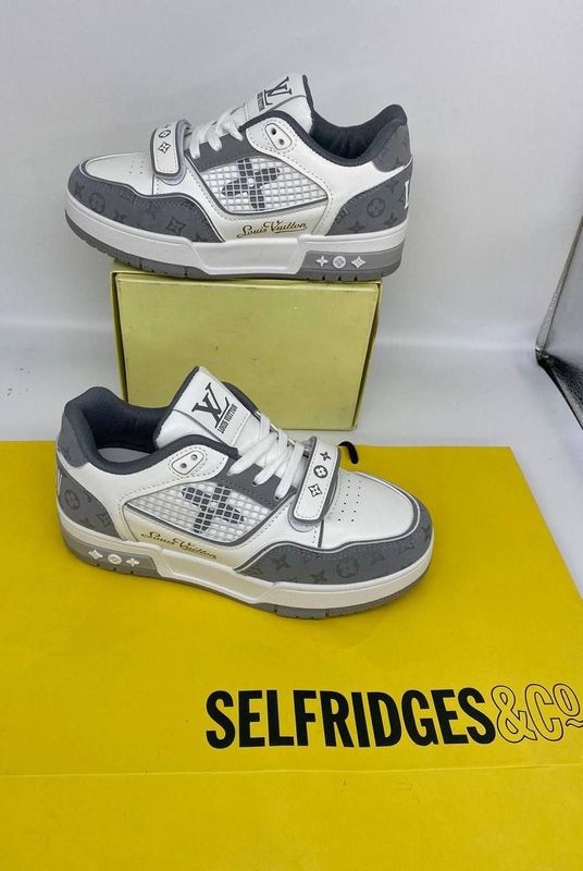 Louis Vuitton Women's Velcro Strap Trainers Louis Vuitton LV Designer Women's White Grey Sneakers First Copy Sale UK Woman Fake Replica Trainer Women Cheap Price Fakes Rep Sneaker 1st Copies Trainers Reps Girls Leather Luxury Shoes 1:1 Brand Logo 1 to 1 AAA Duplicate Shoe Casual Runner