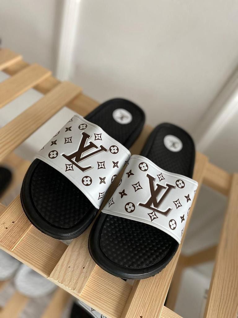 Louis Vuitton Sliders For Men in 2 Colors