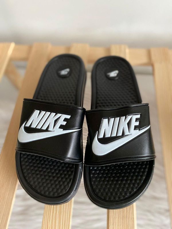 Nike Sliders in 2 Different Colors