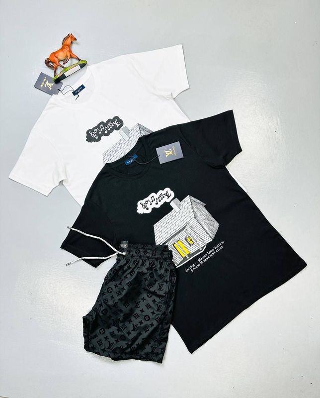 Louis Vuitton Men Home T-shirt Shorts Set Louis Vuitton Men's Home T-shirt Shorts Set Black White AAA Reps Sale UK Man First Copy Replica T-shirt Short Sets Men Cheap Price Rep Mens T Shirt Pant 1st Copies 1:1 Fakes LV Brand Logo Designer Outfit Luxury Fake Fashion Duplicate Original