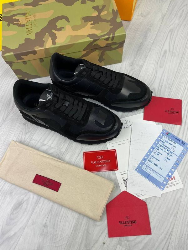 Valentino VLTN Men Trainers Black Sneakers Sale UK Valentino VLTN Men Trainers Black Sneakers Sale UK