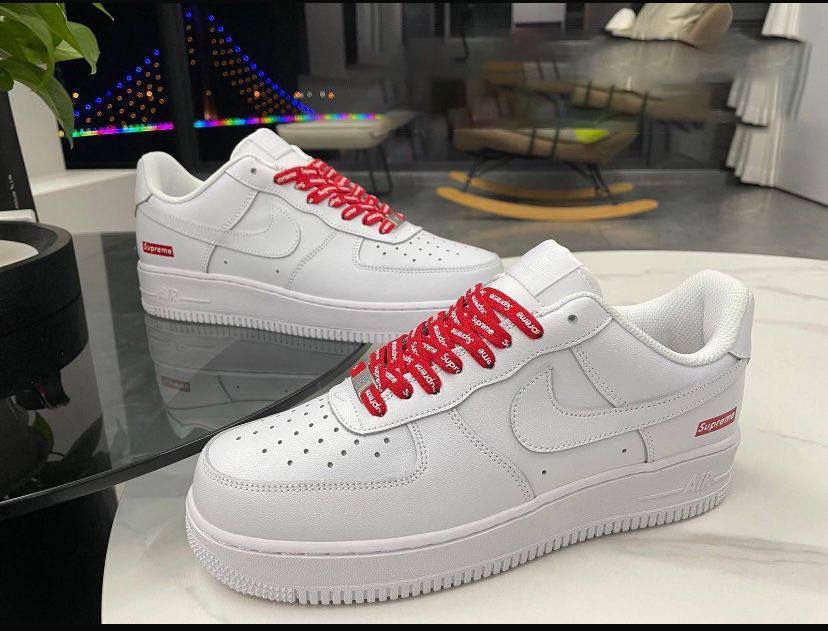 Supreme Air Force 1 Low "Mini Box Logo White" sneakers	Nikes AirForce1 Men Mens Rep Replica Fakes Man Mans Duplicate Sneakers AAA First Copy Cheap Sneaker Shoe Best Sale UK Reps AirForce.1 Trainer  Men's Copies 