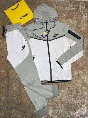 Nike Tech Fleece Tracksuit for Men Grey/White Nike Tech Fleece Tracksuit for Men Grey/White