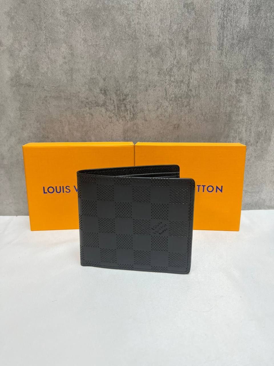 Louis Vuitton Men's Leather Designer Wallet Fake Rep Sale UK Men Luxury Fakes Reps Wallets Man Cheap Price First Copy Bifold Purse 1st Copies Replica 1:1 LV Brand Logo AAA Purses 1 to 1 Damier Fashion Duplicate Original Boys