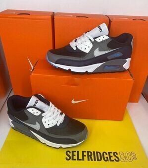 Nike Air Max 90s Black White Men Sneakers Sale UK Nike Men's Trainers Trainer 90's AJ1285-018 95 97 Essential Nikes Air Max 90 Men Mens Rep Replica Shoes Fake Man Mans Duplicate Sneakers in AAA First 90s Cheap Sneaker Shoe Best Copies Sale UK Reps MAX.90 Air.Max Black White 1:!