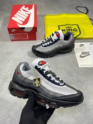 Nike Air Max 95 Track Red Smoke Grey Men Sneakers Nike Men's Trainers Trainer 95s 95's 1:1 Track Red Smoke UK Nikes Air Max 95 Men Mens Rep Replica Shoes Fake Man Mans Duplicate Sneakers First Copy Cheap Sneaker Sale Reps MAX.95 Air.Max DM0011-007 Black Anthracite Grey
