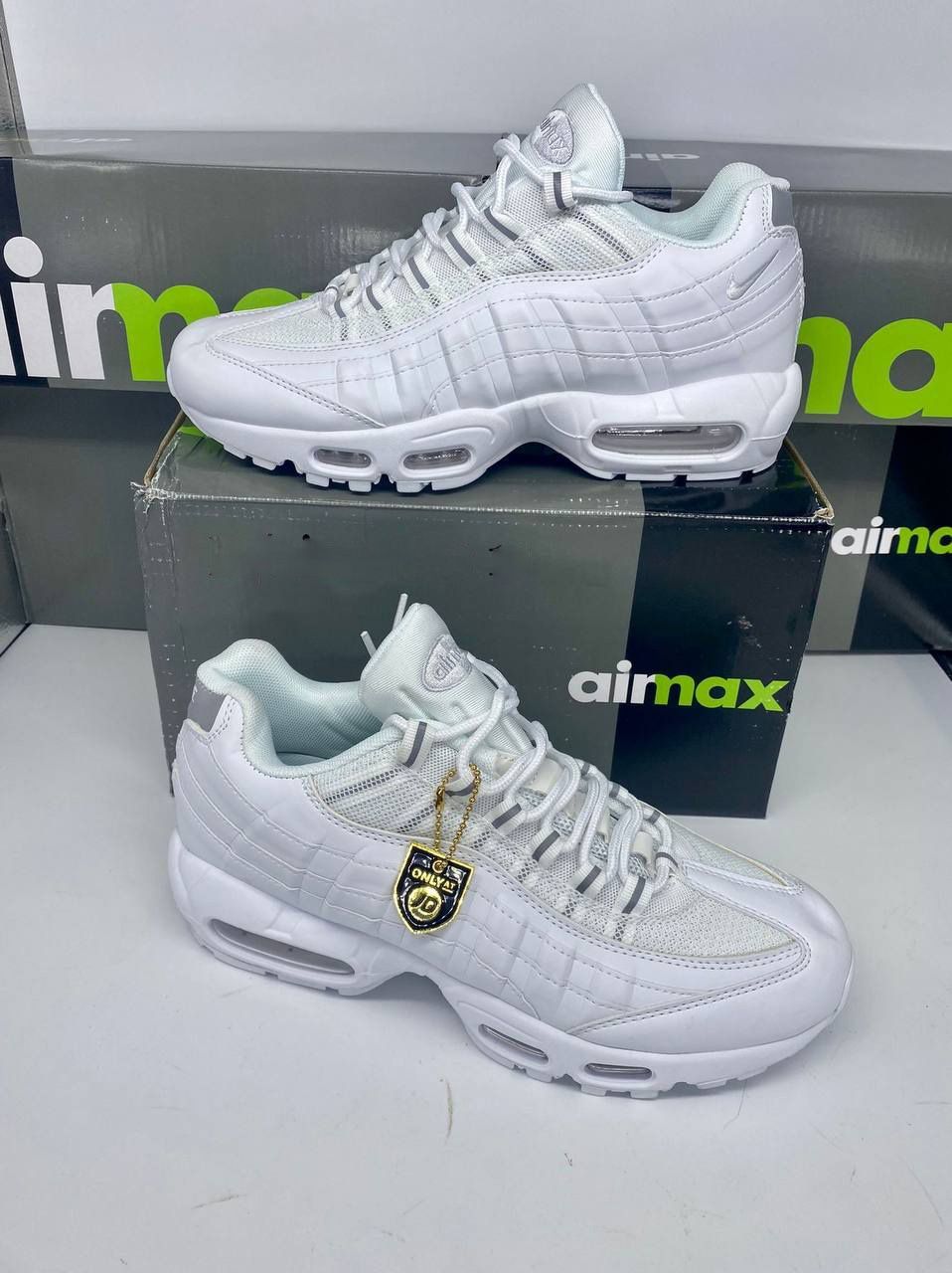 Nike Men's Trainers Trainer 95s 95's 1:1 Next Nature White	Nikes Air Max 95 Men Mens Rep Replica Shoes Fake Man Mans Duplicate Sneakers First Copy Cheap Sneaker Sale UK Reps MAX.95 Air.Max DH8015-100 Metallic Silver AAA