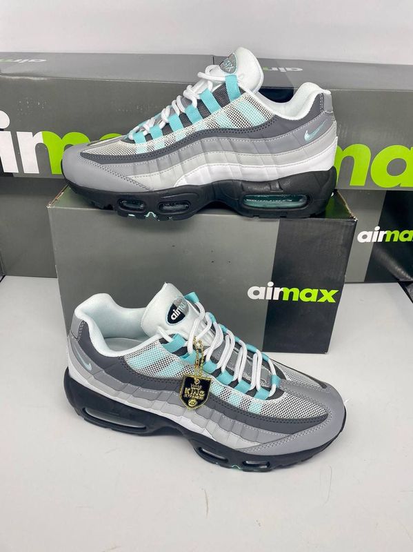 Nike Air Max 95 Men Hyper Turquoise Nike Air Max 95 Men Hyper Turquoise