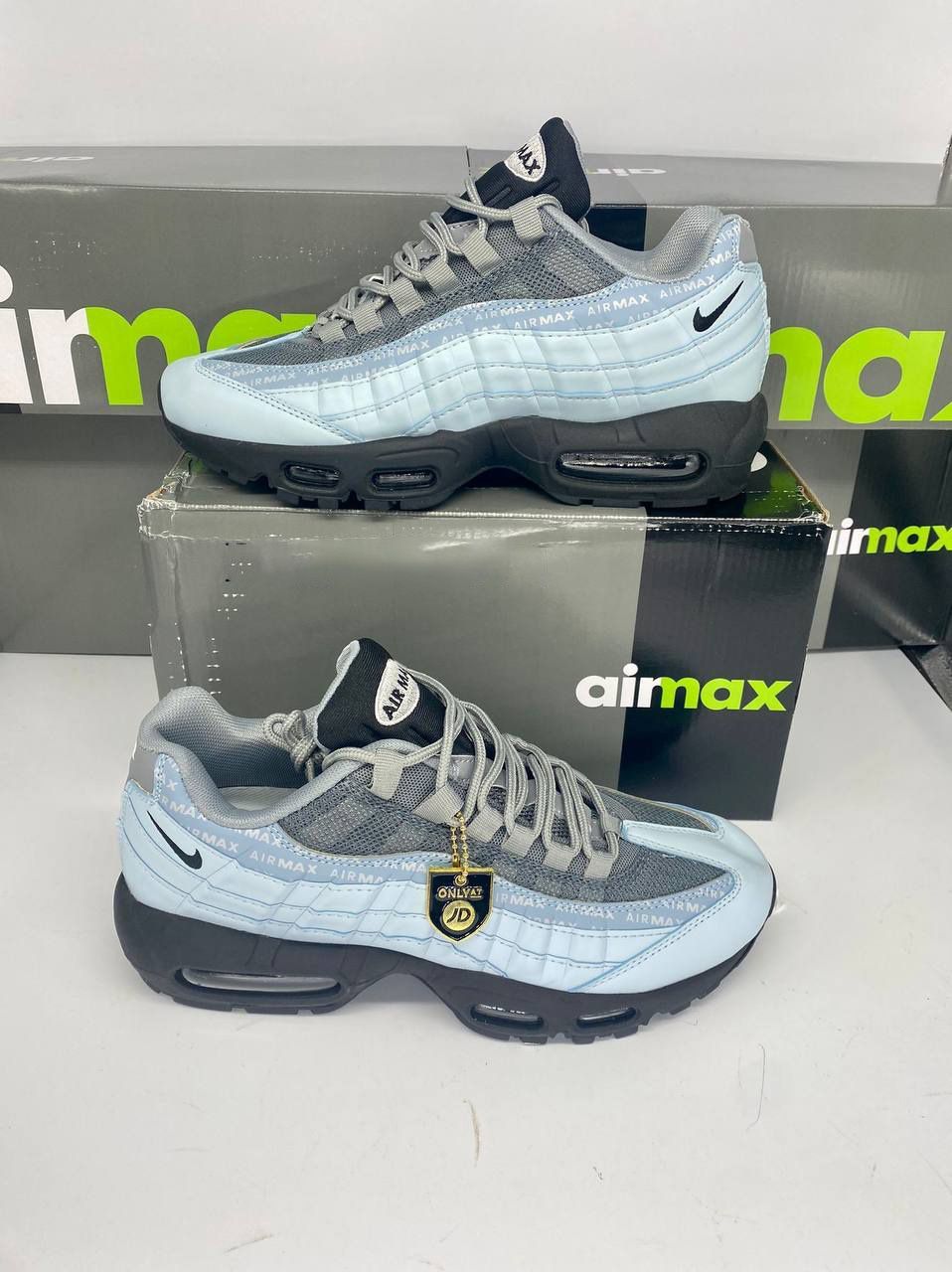 Nike Men's Trainers Trainer 95s 95's 1:1 Cool Grey Silver UK	Nikes Air Max 95 Men Mens Rep Replica Shoes Fake Man Mans Duplicate Sneakers First Copy Cheap Sneaker Sale Reps MAX.95 Air.Max DM2815-003 Ultra Black Metallic AAA
