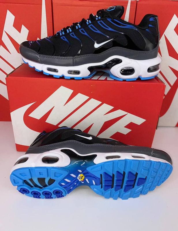 NIKE TN AIR MAX PLUS TN BLUE SMOKE ROYAL BLUE Men NIKE TN AIR MAX PLUS TN BLUE SMOKE ROYAL BLUE Men