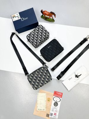 Christian Dior Oblique Crossbody Bag in 3 Colors Christian Dior Oblique Crossbody Bag in 3 Colors