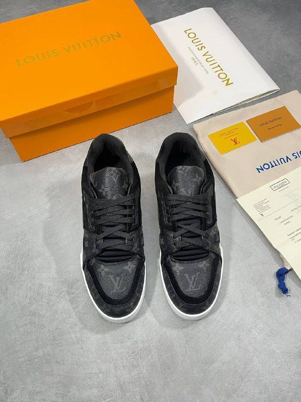 Louis Vuitton LV Men's Designer Black Trainers Replica AAA Sale UK Man First Copy Reps Sneaker Men Cheap Price Trainer Mens 1st Copies Sports Shoes 1 to 1 Brand Logo Luxury Fake Sneakers Casual Fakes Shoe 1:1 Rep Boys Duplicate 