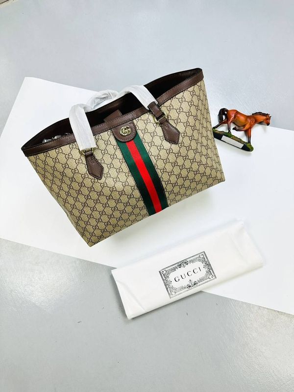 Gucci Women's Ophidia GG Supreme Tote Bag Gucci Women's Ophidia Supreme Tote Bag Designer Reps Sale UK Woman First Copy Rep Cheap Price Replica Firenze Neverful Totebag Fake AAA Beige Bags Ladies Girls Fashion Stylish Casual Bag Handbag Original 1st Copies Genuine Leather Long Belt