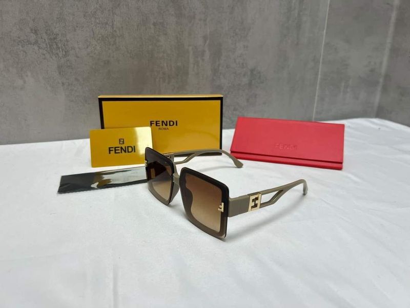 Fendi Oversized Sunglasses Vintage Fendi Oversized Sunglasses Vintage